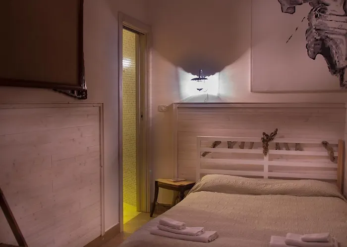 4 A 招待所 特拉尼